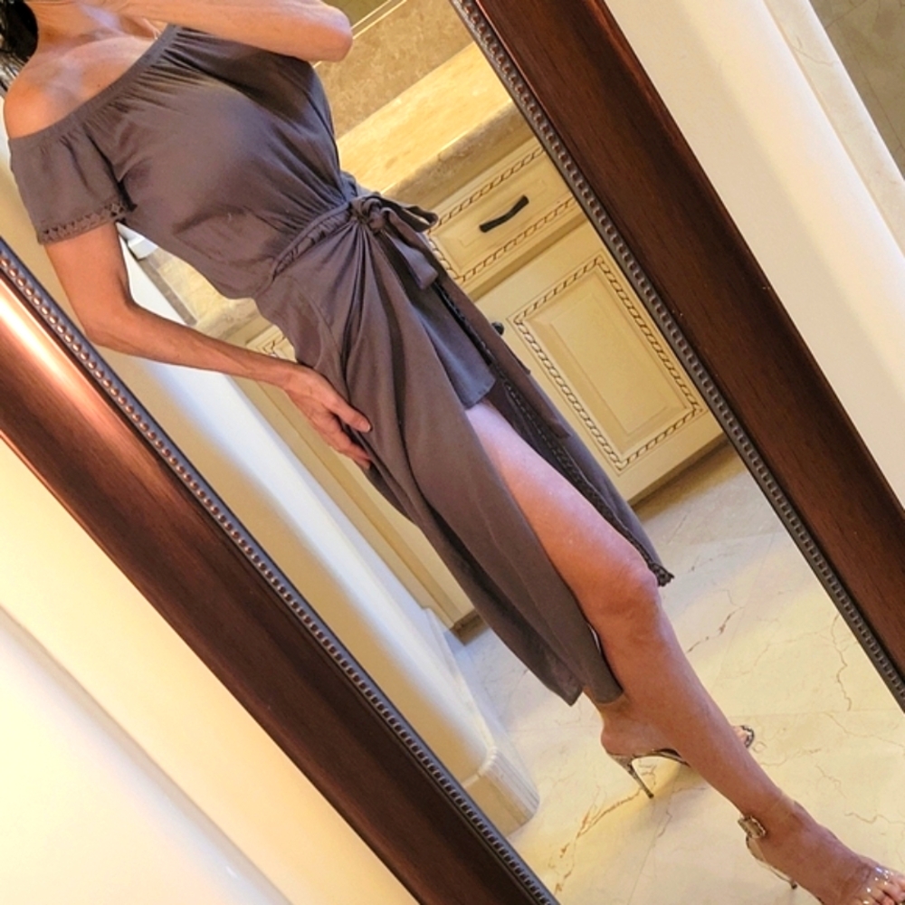 Cute & Stylish Solemnity off-shoulder midi dress with built-in shorts, S - Picture 1 of 16